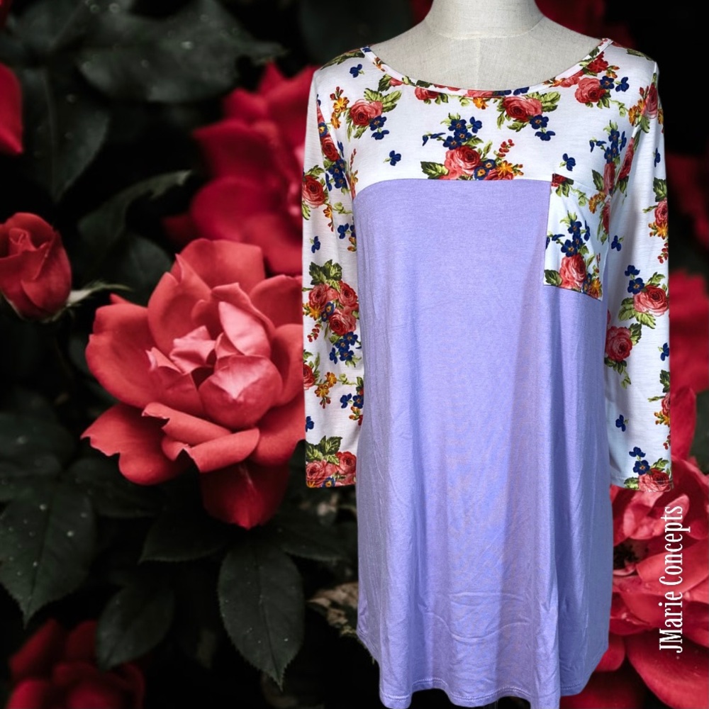 Kali Rose NWT floral lavender top Medium